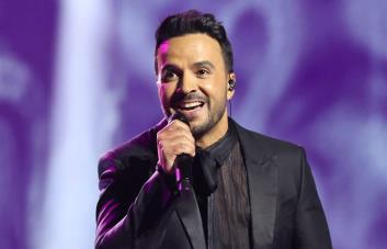A Luis Fonsi le cansa hablar de Adamari López y pide respeto para su esposa