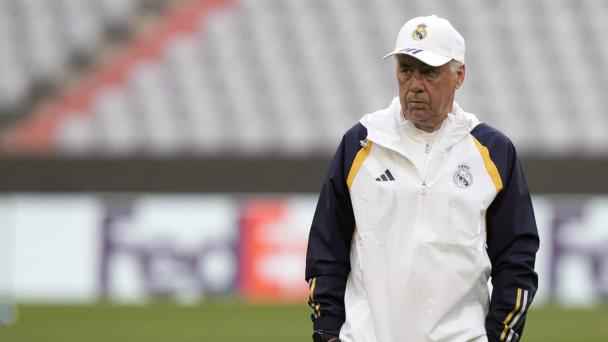 Real Madrid: Ancelotti se disculpa por su alemán previo al encuentro ante Bayern