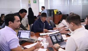 Empleados diplom&aacute;ticos de Ecuador opuestos a que se reduzca a 30 a&ntilde;os edad de embajadores