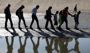 ONG advierten que en Tijuana, México, el crimen organizado tiene el control de la frontera