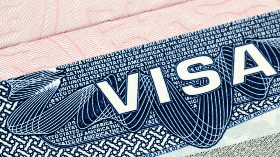 Supremo acoge caso sobre autoridad de los tribunales para revisar la revocación de visas