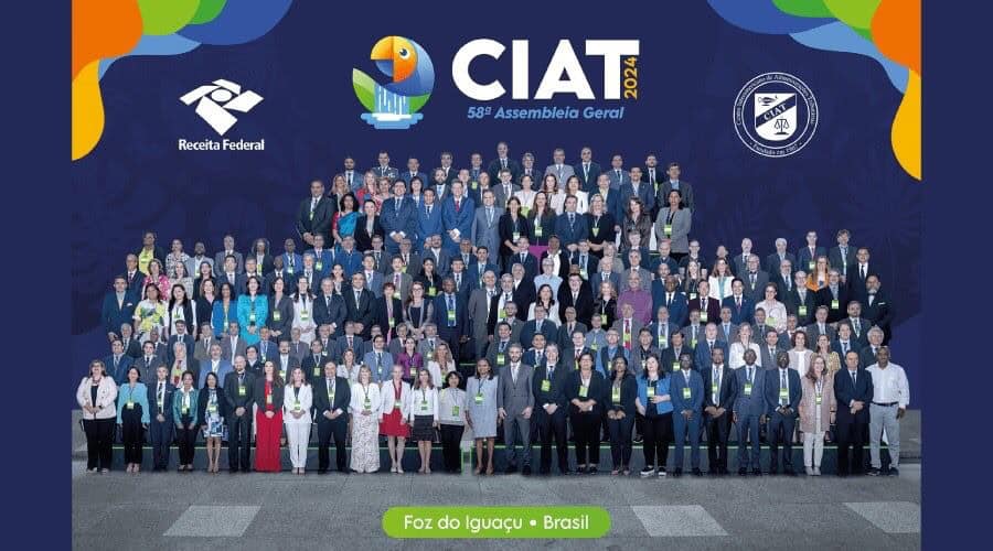 Asistentes a la Asamblea del Centro Interamericano de Administraciones Tributarias (CIAT).