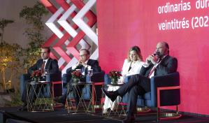 César Iglesias fortalece su posición financiera en menos de un año; dividirá RD$1,200 millones