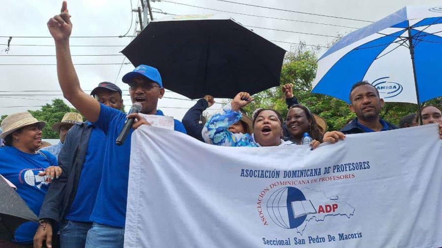 ADP realiza protesta masiva en San Pedro de Macorís; exige al Minerd que cumpla con lo prometido