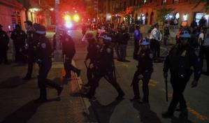 Policía desaloja a manifestantes de edificio Hamilton Hall de Universidad de Columbia