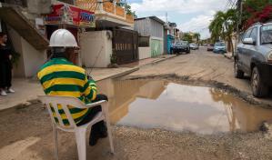 El charco que heredó Dío Astacio en la Urbanización Italia