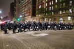 Protestas en NY fuera de control: más de 300 estudiantes detenidos en intervención policial Protestas en NY fuera de control: más de 300 estudiantes detenidos en intervención policial