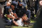 El alcalde de NY cifra en 282 los detenidos en protestas y habla de agitadores externos El alcalde de NY cifra en 282 los detenidos en protestas y habla de agitadores externos