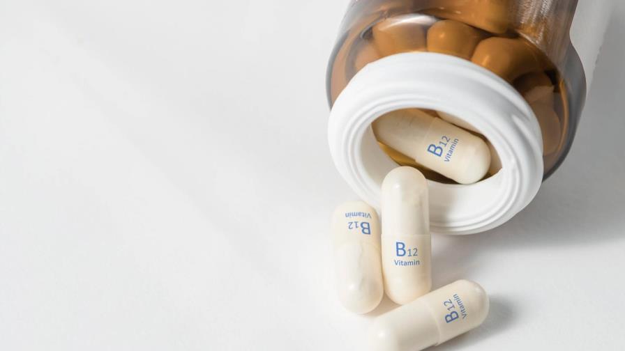 ¿Estamos ignorando los verdaderos peligros de la deficiencia y exceso de vitamina B12?