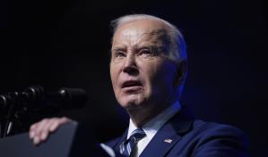 Biden se reunir&aacute; con familiares de polic&iacute;as ca&iacute;dos