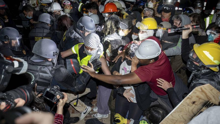 Al menos 2,000 arrestos por protestas propalestinas en campus de EE.UU.