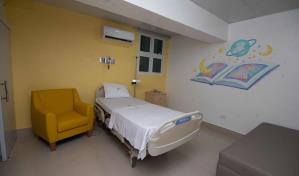 Cl&iacute;nica Corominas inaugura nueva torre pedi&aacute;trica