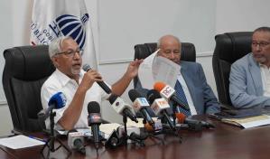 Ministro de Educación dice que no llevará el conflicto con ADP a lo judicial