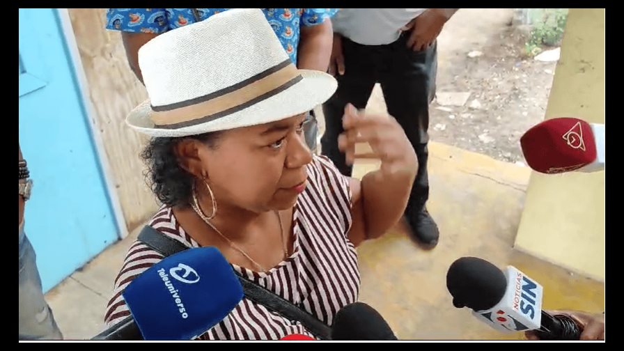 Mujer con cáncer de mama denuncia fue agredida por agentes de la Policía en Santiago Mujer con cáncer de mama denuncia fue agredida por agentes de la Policía en Santiago