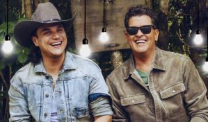 Silvestre Dangond y Carlos Vives cantan sobre la disputa de un amor en Tú o yo