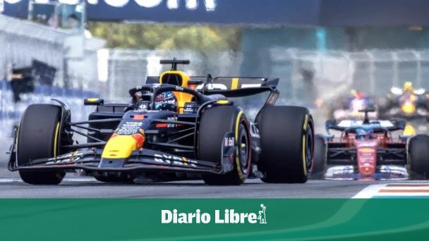 Verstappen logra su sexta `pole position` de la temporada