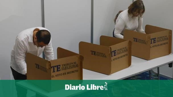 Salgan "todos a votar y cuiden" sufragio, piden candidatos en Panamá