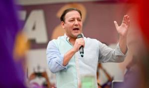 Abel Martínez promete aumentar a RD$8,000  mensual la tarjeta de ayuda social