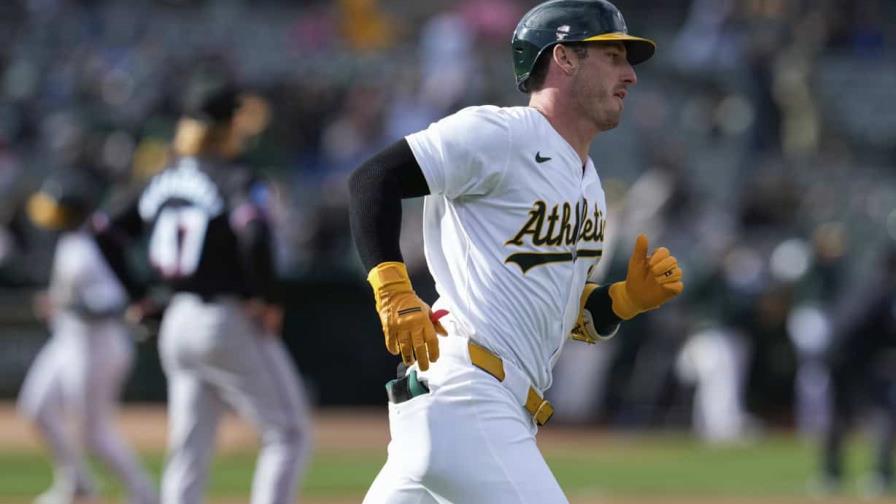 Rooker aporta 2 jonrones en la tercera entrada; Atléticos humillan 20-4 a Marlins