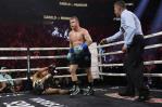 Canelo Álvarez retiene título indiscutible, con triunfo por fallo unánime sobre Munguía