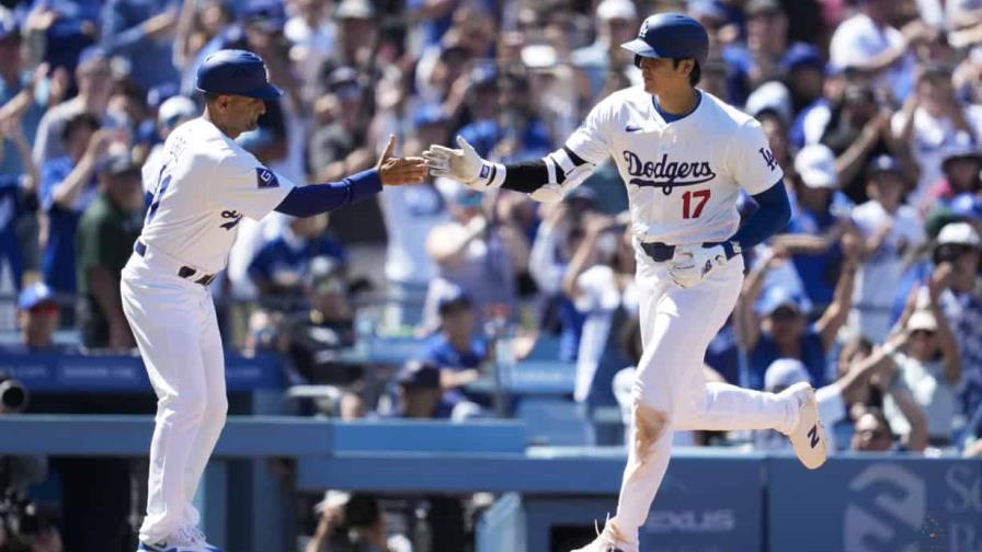 Con dos jonrones de Shohei Ohtani, Dodgers ganaron 5-1 a Bravos; Teoscar Hernández dio jonrón