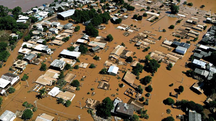 Al menos 66 muertos y 101 desaparecidos por inundaciones en sur de Brasil Al menos 66 muertos y 101 desaparecidos por inundaciones en sur de Brasil