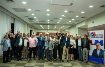 Coordinadora Cultural realiza dos actos masivos con humoristas y actores
