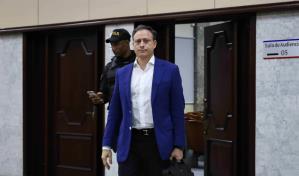 Jean Alain insiste fue descargado por Consejo