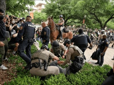 Universidad de Texas, símbolo de represión contra protestas