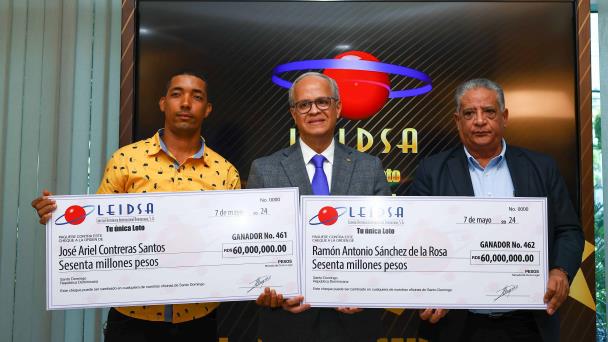 Leidsa entrega RD$120 millones a los ganadores 461 y 462 del Loto