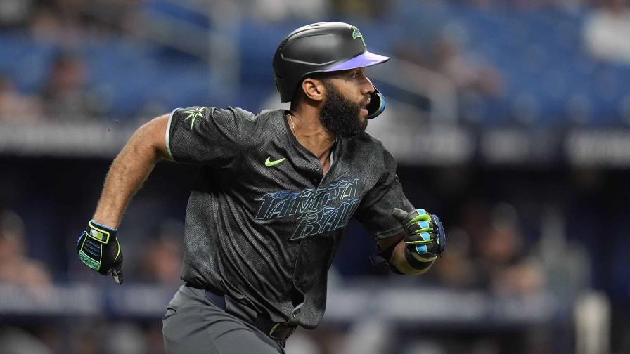 Amed Rosario llega al Licey y Estrellas adquieren a Diego Castillo en cambio de cinco jugadores