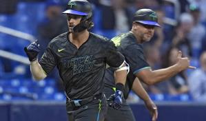 DeLuca sigue encendido con cuadrangular y cuatro remolcadas en triunfo de Rays