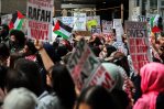 Manifestantes propalestinos protestan cerca de la Gala del Met en Nueva York Manifestantes propalestinos protestan cerca de la Gala del Met en Nueva York