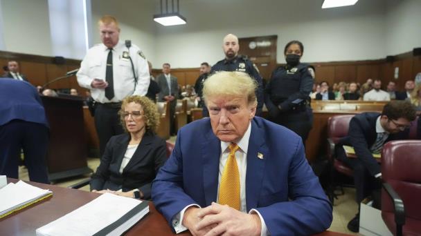 Stormy Daniels declara que odia a Trump y quiere que rinda cuentas