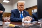Esto ocurrió en la sala del tribunal donde Trump se vio obligado a escuchar a Stormy Daniels Esto ocurrió en la sala del tribunal donde Trump se vio obligado a escuchar a Stormy Daniels