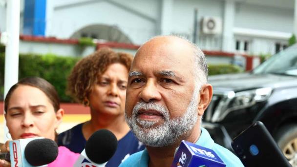ADP promete no hacer paros mientras haya diálogo