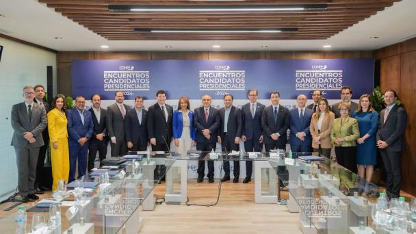 Abel Martínez presenta al Conep sus planes de desarrollo para el país