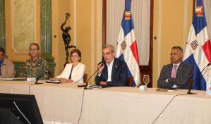 Abinader realiza reunión de emergencia para conocer detalles sobre situación pluvial del país