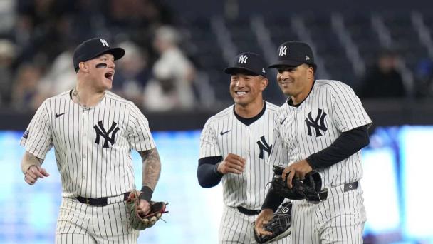 El dominicano Luis Gil domina a los Astros en el triunfo de los Yanquis