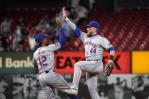 Jonrón de 3 carreras de Nimmo desata rally y Mets vencen 7-5 a Cardenales