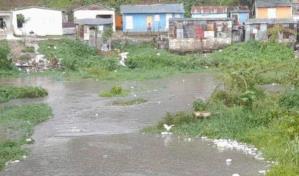 Desbordamiento de ríos y cañadas en Hato Mayor provocan inundaciones