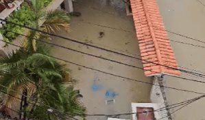 Residencial Los &Aacute;lamos de Santo Domingo Oeste vuelve a inundarse