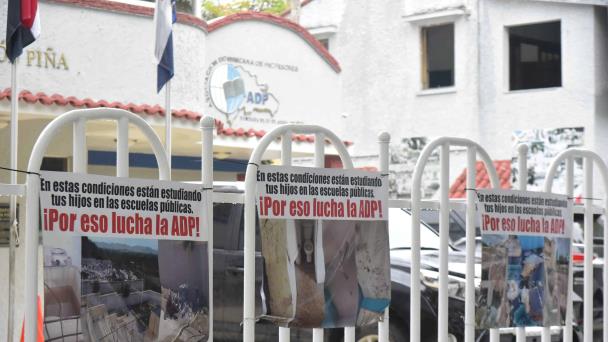 Minerd ofrece llevar hasta un 10 % el aumento salarial a profesores