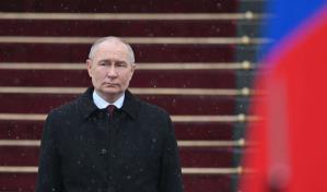 Putin amenaza con respuesta asimétrica en caso suministro de armas de precisión a Ucrania
