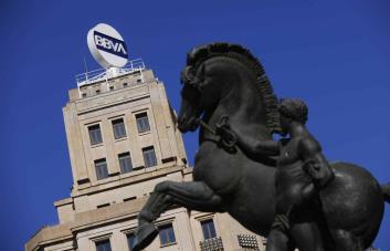 BBVA anuncia una OPA para absorber el Banco Sabadell con contraprestación en acciones