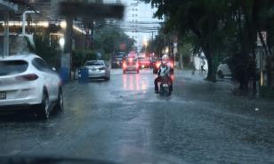 Lluvias y posibles tronadas durante este viernes