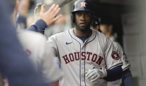 Ronel Blanco y Jeremy Peña ayuda a Astros evitar la barrida