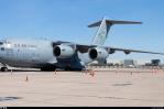 Aterriza avión militar de EE.UU. en Puerto Príncipe, mientras aerolíneas desisten de reanudar vuelos
