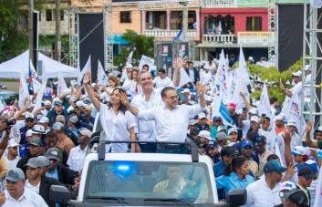 PRM cierra la campaña con 32 caravanas a celebrar en todo el país