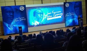 Premian a ganadores de concurso cinematográfico sobre vida y obra de Peña Gómez